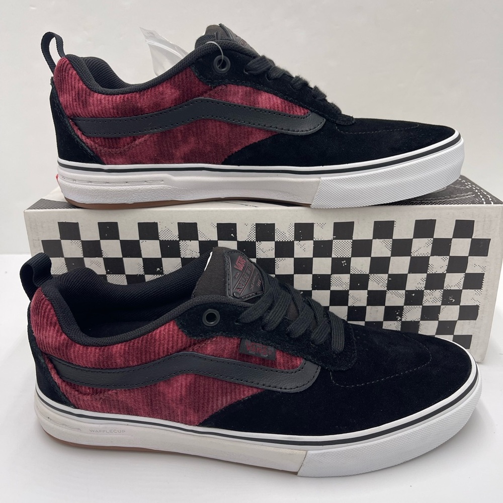 Vans Men’s Kyle Walker
Corduroy Tie-Dye/Black/White Sneakers 
VN0A5JIEX4C - Picture 2 of 16